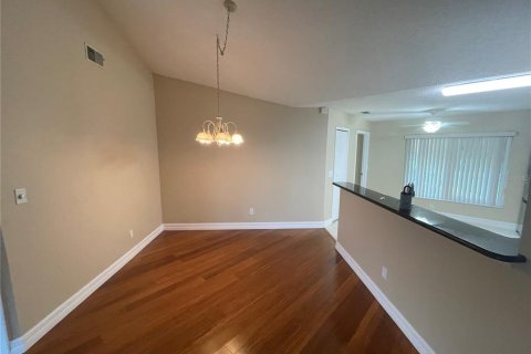 Casa en venta en Casselberry, Florida, 4 dormitorios, 181.16 m2 № 1839008 - foto 3