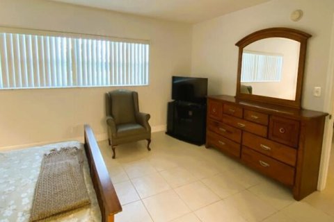 Condominio en venta en Margate, Florida, 2 dormitorios, 86.4 m2 № 2189888 - foto 16