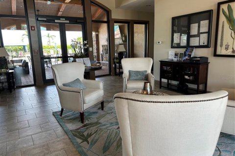 Villa ou maison à vendre à Sarasota, Floride: 2 chambres, 198.07 m2 № 1909324 - photo 23