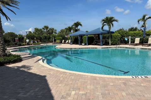 Villa ou maison à vendre à Sarasota, Floride: 2 chambres, 198.07 m2 № 1909324 - photo 27
