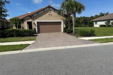 Villa ou maison à vendre à Sarasota, Floride: 2 chambres, 198.07 m2 № 1909324 - photo 1