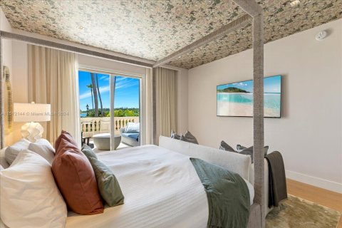 Снять в аренду кондоминиум в Майами-Бич, Флорида 3 спальни, 213.68м2, № 1958763 - фото 16