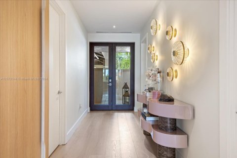 Снять в аренду кондоминиум в Майами-Бич, Флорида 3 спальни, 213.68м2, № 1958763 - фото 10