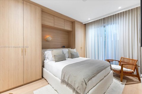 Снять в аренду кондоминиум в Майами-Бич, Флорида 3 спальни, 213.68м2, № 1958763 - фото 27