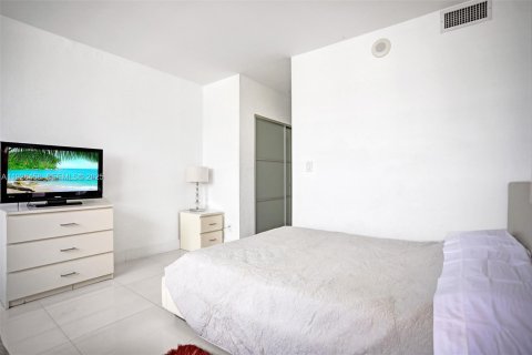 Copropriété à vendre à Sunny Isles Beach, Floride: 2 chambres, 139.82 m2 № 2264824 - photo 18