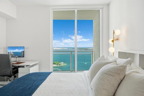 Снять в аренду кондоминиум в Майами, Флорида 2 спальни, 104.05м2, № 1954585 - фото 24