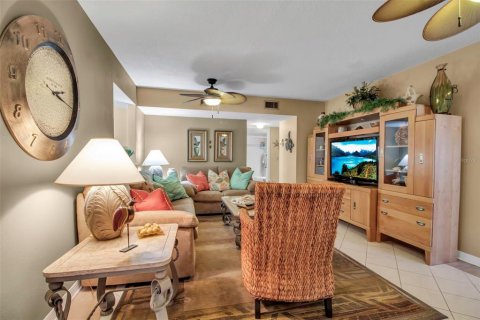 Condominio en venta en Bradenton, Florida, 2 dormitorios, 111.76 m2 № 1509327 - foto 18