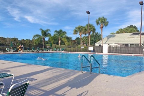 House in Leesburg, Florida 3 bedrooms, 143.16 sq.m. № 1885438 - photo 29