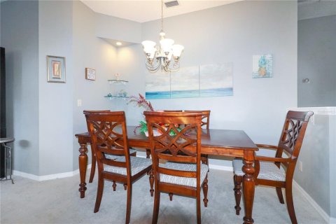 House in Leesburg, Florida 3 bedrooms, 143.16 sq.m. № 1885438 - photo 6