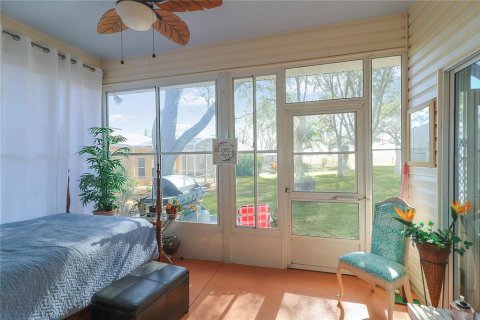 House in Leesburg, Florida 3 bedrooms, 143.16 sq.m. № 1885438 - photo 15