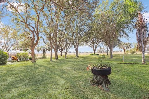 House in Leesburg, Florida 3 bedrooms, 143.16 sq.m. № 1885438 - photo 19