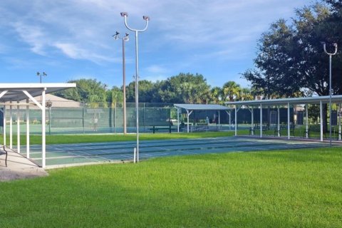 House in Leesburg, Florida 3 bedrooms, 143.16 sq.m. № 1885438 - photo 30