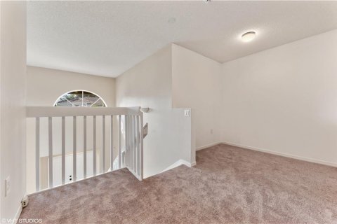House in Margate, Florida 3 bedrooms, 192.68 sq.m. № 2252838 - photo 5