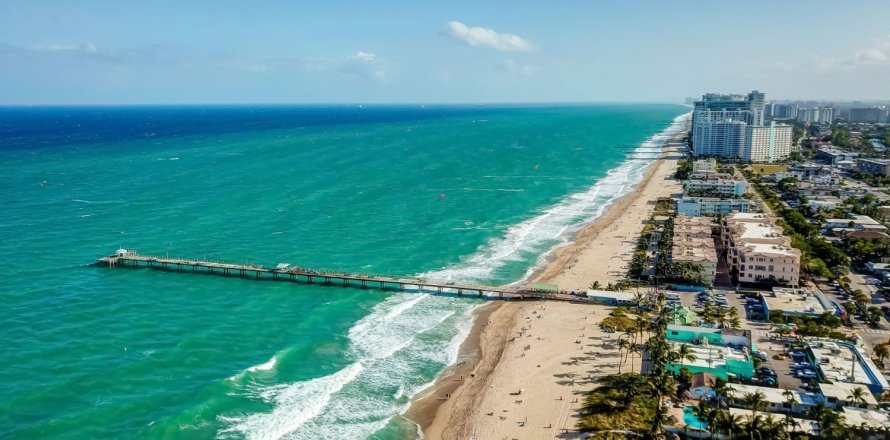 Condominio en Lauderdale-by-the-Sea, Florida, 2 dormitorios  № 1152140
