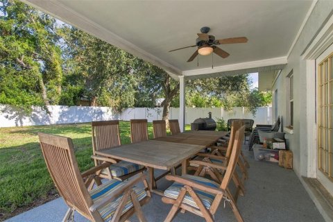 Villa ou maison à louer à Tampa, Floride: 3 chambres, 134.24 m2 № 2424197 - photo 17