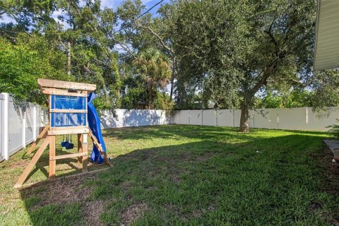 Villa ou maison à louer à Tampa, Floride: 3 chambres, 134.24 m2 № 2424197 - photo 21