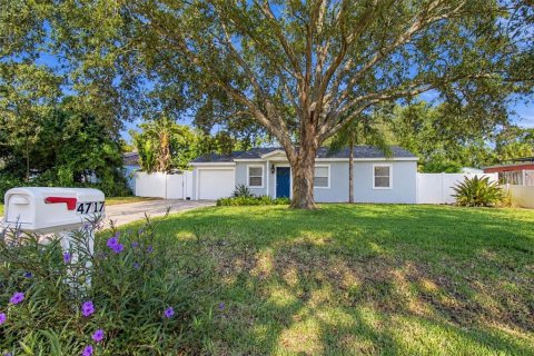 Villa ou maison à louer à Tampa, Floride: 3 chambres, 134.24 m2 № 2424197 - photo 2