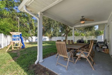 Villa ou maison à louer à Tampa, Floride: 3 chambres, 134.24 m2 № 2424197 - photo 19
