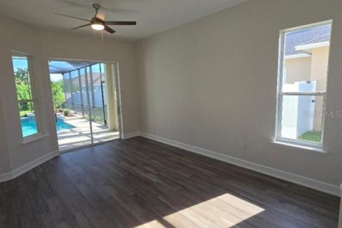 House in Winter Haven, Florida 4 bedrooms, 220.55 sq.m. № 1902536 - photo 24