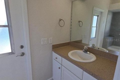 House in Winter Haven, Florida 4 bedrooms, 220.55 sq.m. № 1902536 - photo 22