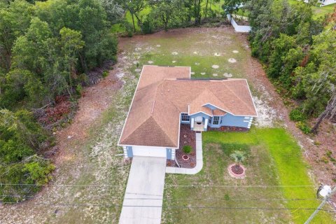 House in Ocala, Florida 4 bedrooms, 214.7 sq.m. № 2095952