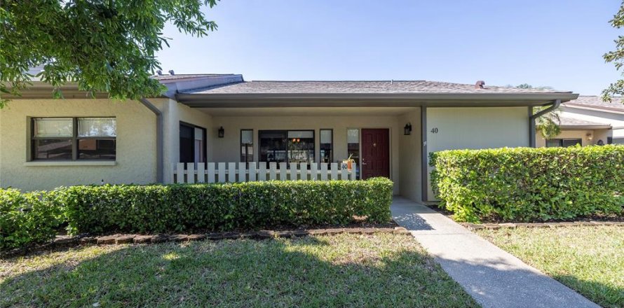 House in Oldsmar, Florida 2 bedrooms, 139.54 sq.m. № 1718762