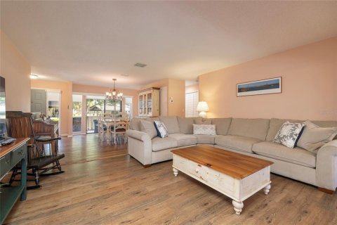 House in Oldsmar, Florida 2 bedrooms, 139.54 sq.m. № 1718762 - photo 16