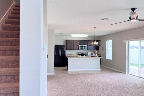 Casa en alquiler en Davenport, Florida, 4 dormitorios, 234.67 m2 № 2280534 - foto 15