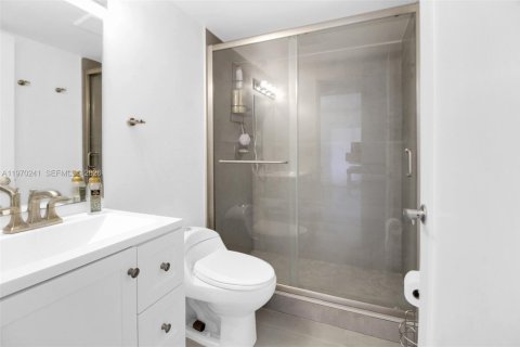 Купить кондоминиум в Майами, Флорида 3 спальни, 115.2м2, № 2032209 - фото 2
