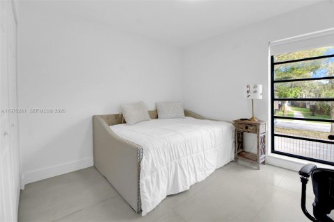 Купить кондоминиум в Майами, Флорида 3 спальни, 115.2м2, № 2032209 - фото 3