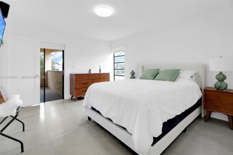 Купить кондоминиум в Майами, Флорида 3 спальни, 115.2м2, № 2032209 - фото 11