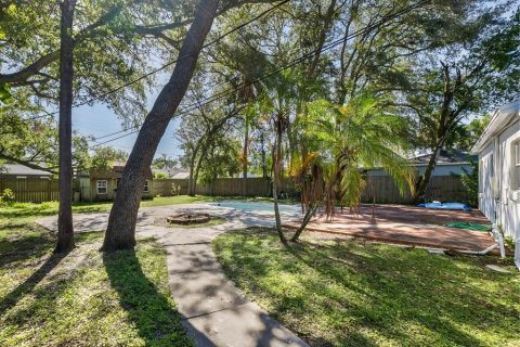Villa ou maison à louer à Tampa, Floride: 2 chambres, 91.42 m2 № 2396024 - photo 16
