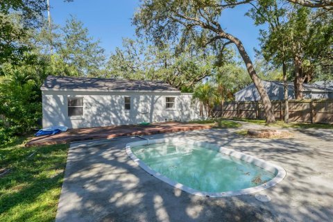 Villa ou maison à louer à Tampa, Floride: 2 chambres, 91.42 m2 № 2396024 - photo 15