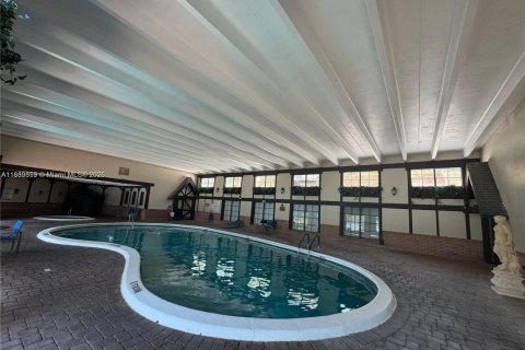 Снять в аренду кондоминиум в Лодерхилл, Флорида 1 спальня, 74.32м2, № 1941375 - фото 12