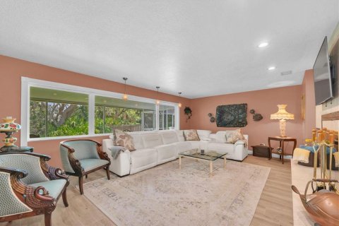 Villa ou maison à vendre à Dunedin, Floride: 5 chambres, 314.38 m2 № 2138187 - photo 11