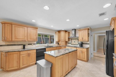 Villa ou maison à vendre à Dunedin, Floride: 5 chambres, 314.38 m2 № 2138187 - photo 4