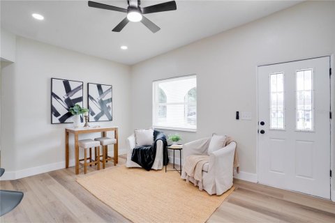 Casa en venta en Saint Petersburg, Florida, 3 dormitorios, 120.03 m2 № 1901965 - foto 6