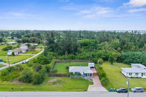 House in Punta Gorda, Florida 2 bedrooms, 88.26 sq.m. № 1901307 - photo 30