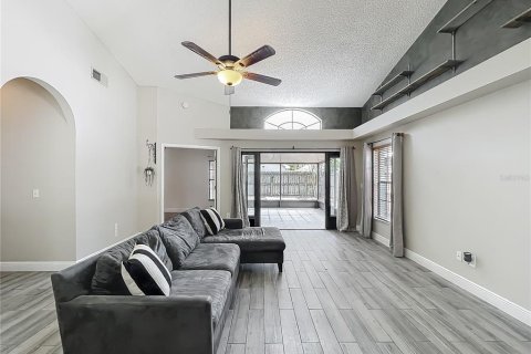House in Apopka, Florida 3 bedrooms, 130.25 sq.m. № 1631985 - photo 29