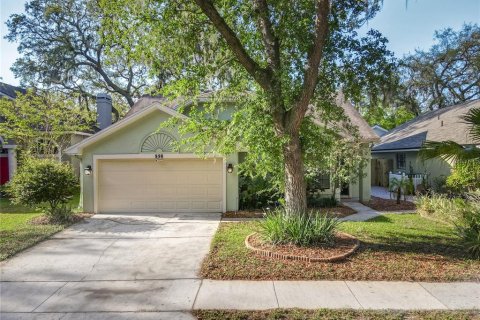 House in Apopka, Florida 3 bedrooms, 130.25 sq.m. № 1631985 - photo 1