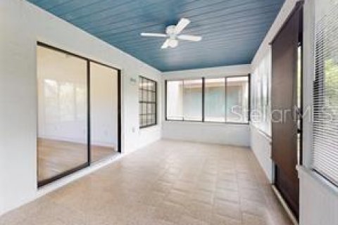Villa ou maison à louer à Port Orange, Floride: 3 chambres, 103.68 m2 № 2390808 - photo 9
