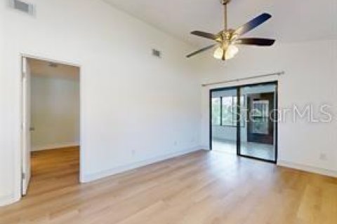 Villa ou maison à louer à Port Orange, Floride: 3 chambres, 103.68 m2 № 2390808 - photo 5