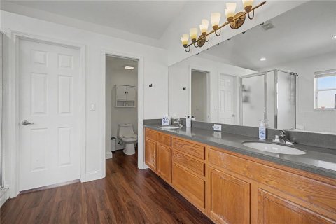 House in Land O' Lakes, Florida 5 bedrooms, 219.9 sq.m. № 2324173 - photo 24
