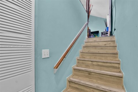 Copropriété à vendre à North Lauderdale, Floride: 3 chambres, 112.88 m2 № 1996599 - photo 3