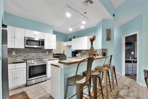 Copropriété à vendre à North Lauderdale, Floride: 3 chambres, 112.88 m2 № 1996599 - photo 16