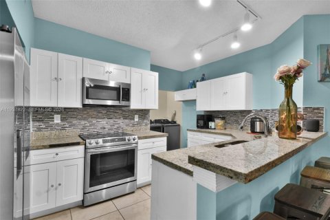 Copropriété à vendre à North Lauderdale, Floride: 3 chambres, 112.88 m2 № 1996599 - photo 17