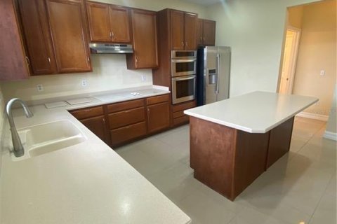 Casa en alquiler en Winter Garden, Florida, 4 dormitorios, 263.29 m2 № 1904931 - foto 13