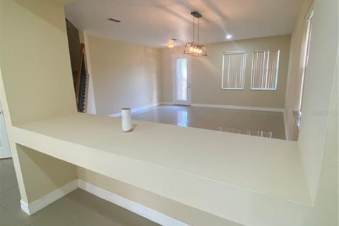 Casa en alquiler en Winter Garden, Florida, 4 dormitorios, 263.29 m2 № 1904931 - foto 10