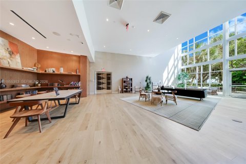 Condominio en venta en Miami, Florida, 2 dormitorios, 106.56 m2 № 2022213 - foto 18