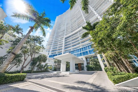Condominio en venta en Miami, Florida, 2 dormitorios, 106.56 m2 № 2022213 - foto 21